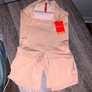 Spanx OnCore High Waisted Mid Thigh Shorts